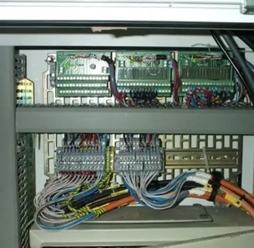 systèmes électriques maritimes